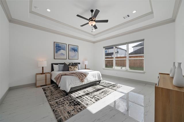 Building Photo - 10375 Great Days Dr