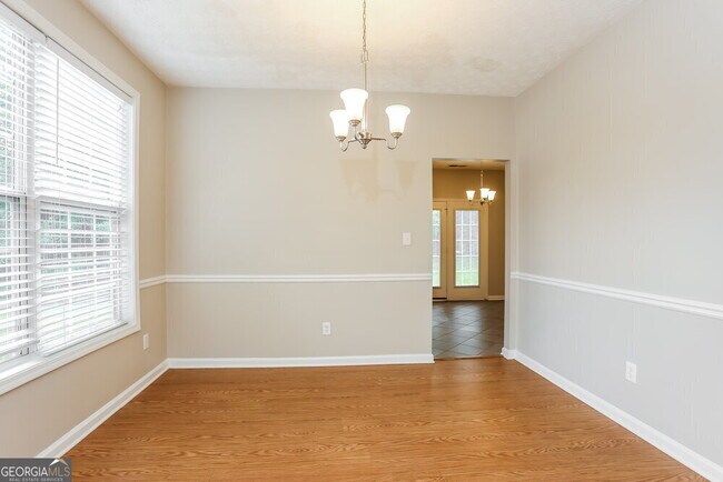 Building Photo - 1015 Maple Leaf Dr