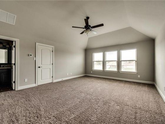 Building Photo - 1208 Huntington Cove Ct