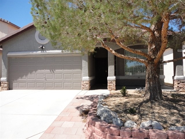 Building Photo - 8340 Spruce Meadows Ave