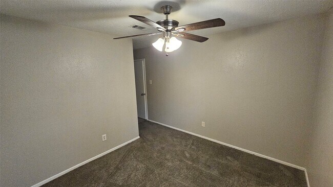 Building Photo - 4410 Adonis Dr