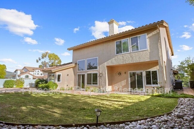 Building Photo - 500 Zinfandel Terrace