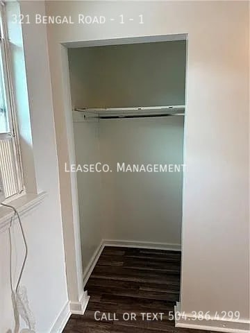 Building Photo - 321 Bengal Rd