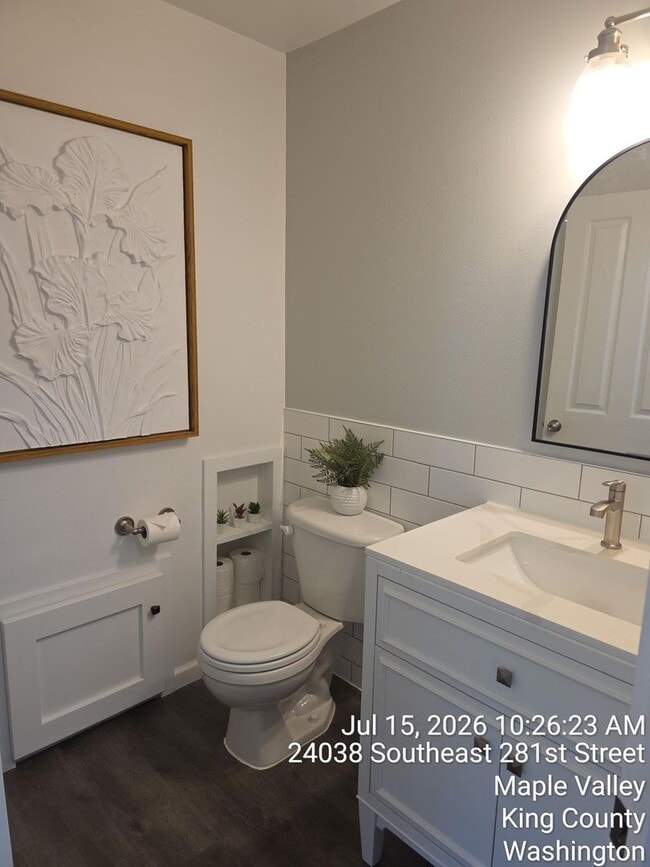 Building Photo - 4-Bedroom Corner-Lot Home | Central A/C | Carpet-Free Living | Walk to Schools, Parks and Cedar R...