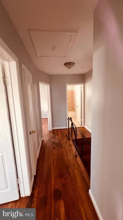 Building Photo - 4413 Fenor Rd