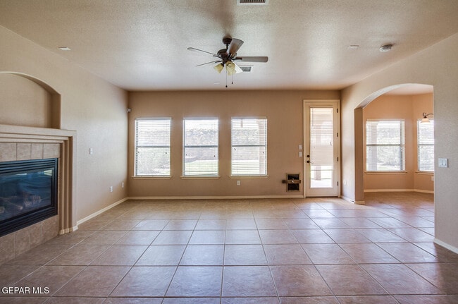 Building Photo - 11513 Lucio Moreno Dr