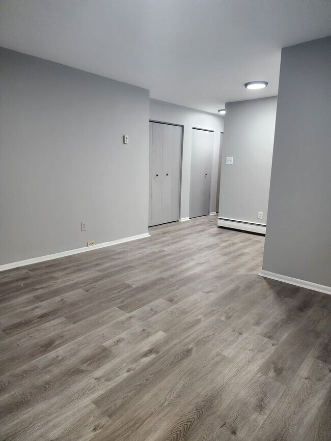 Building Photo - Offer Ends Soon! Up Your Living, Not Your Rent