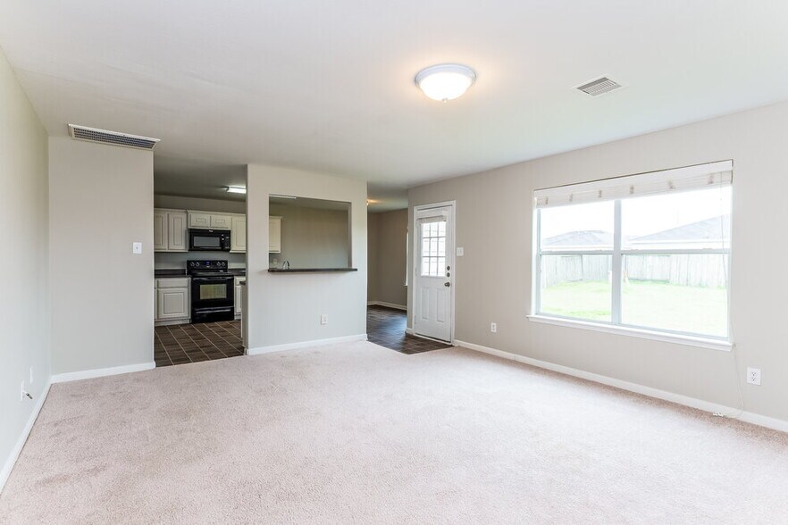 Building Photo - 4419 Thistle Pond Ct