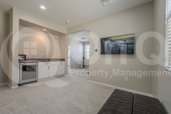 Building Photo - 5369 S Sierra Prieta Trl