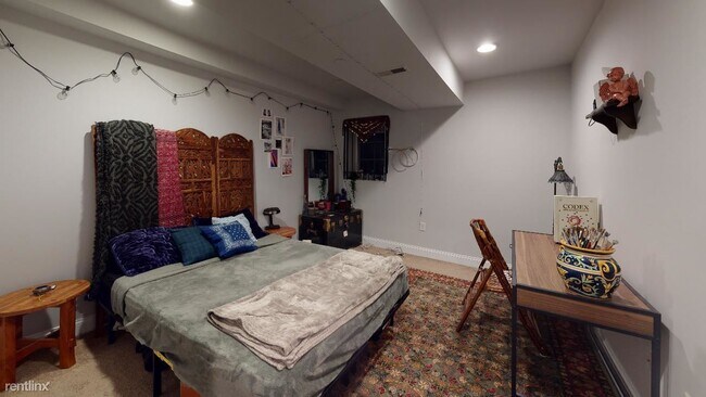 Building Photo - 4 br, 2 bath Duplex - 1803 W BERKS ST Unit 1