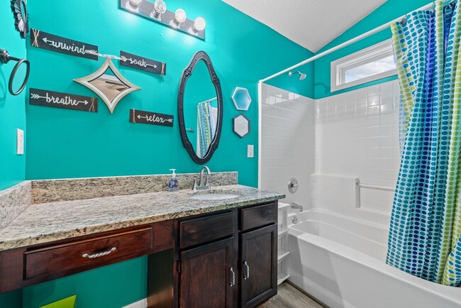 Building Photo - Charming 3-Bedroom Brick Ranch in Raleigh ...