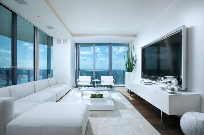 Building Photo - 19575 Collins Ave