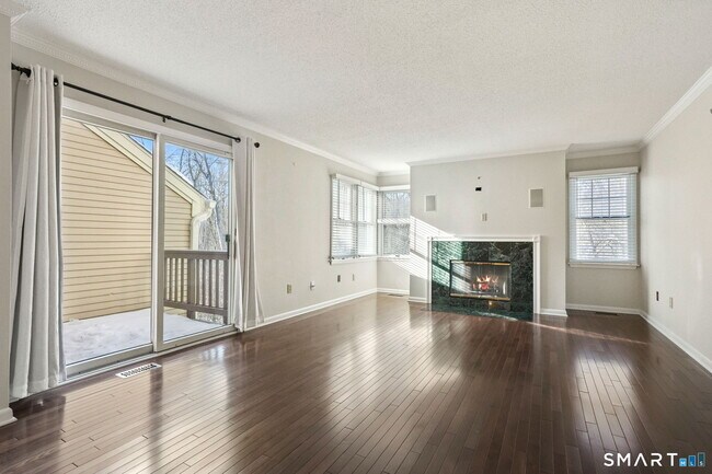 Building Photo - 51 Brittania Dr