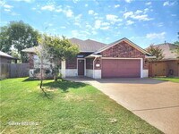 Building Photo - 4 Bedroom, 2 Bath in Dove Crossing Subdivision College Station