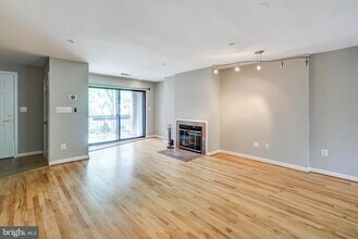 Building Photo - 1325 13th St NW