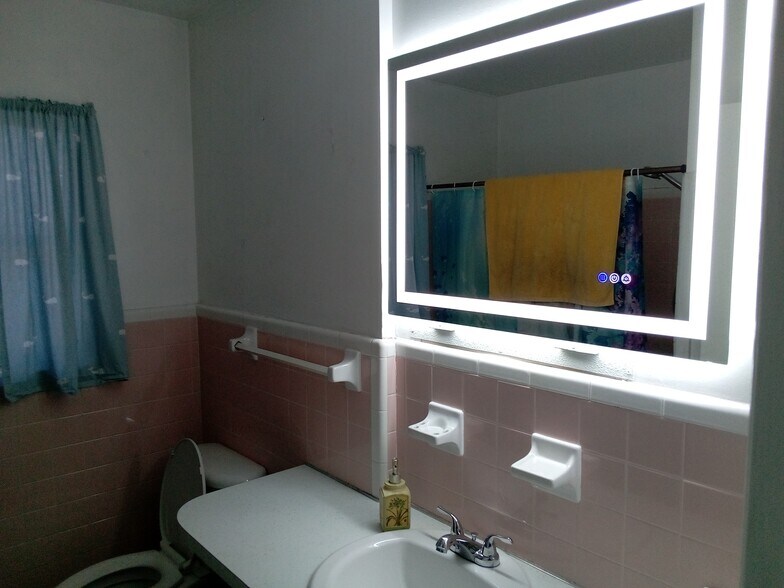 Building Photo - 3695 Dale Ct