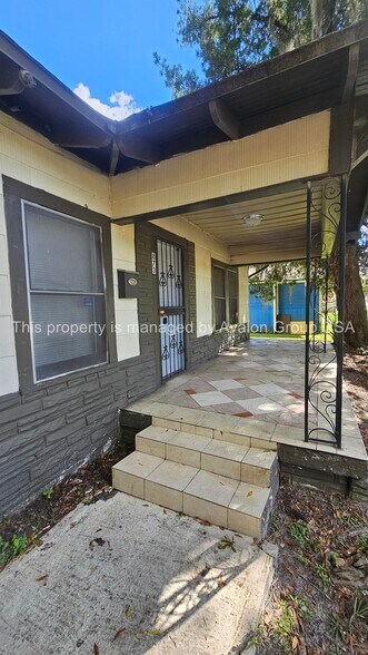 Building Photo - 873 Melson Ave