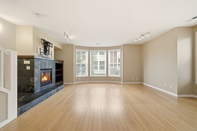 Building Photo - 4104 S Corbett Ave