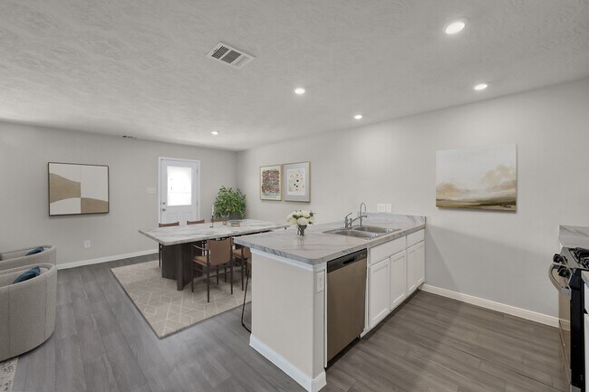 Building Photo - 68 Rd 51026