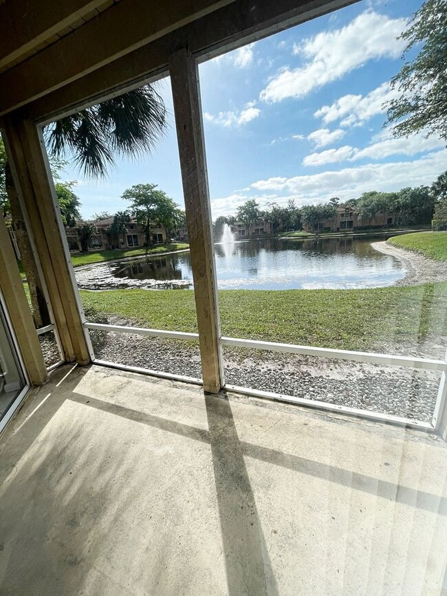 Building Photo - Palm Lakes Condominium