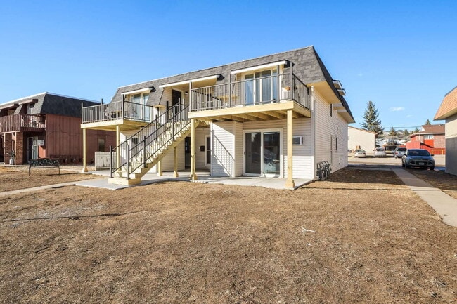 Building Photo - 2406 Pattison Ave