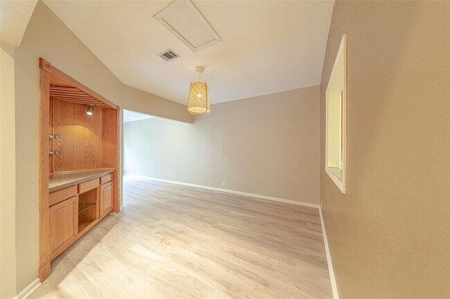 Building Photo - 2444 Bering Dr