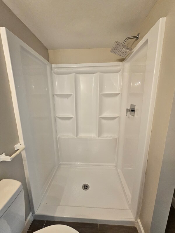 Building Photo - 4904 Sherman Oaks Dr