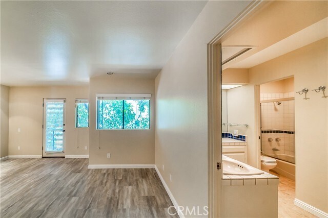 Building Photo - 13236 Valleyheart Dr