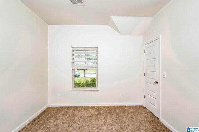 Building Photo - 6966 Brightwell Ln