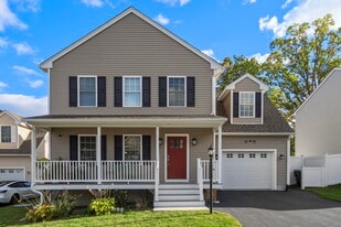 Building Photo - 4 Cherry Blossom Cir