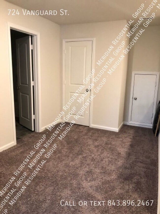 Building Photo - 4 Bd 2.5 Ba Home Located in Cannon Springs!