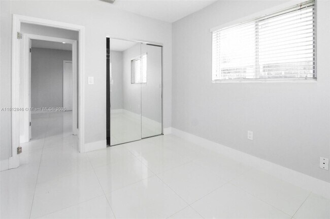 Building Photo - 12030 SW 181st St
