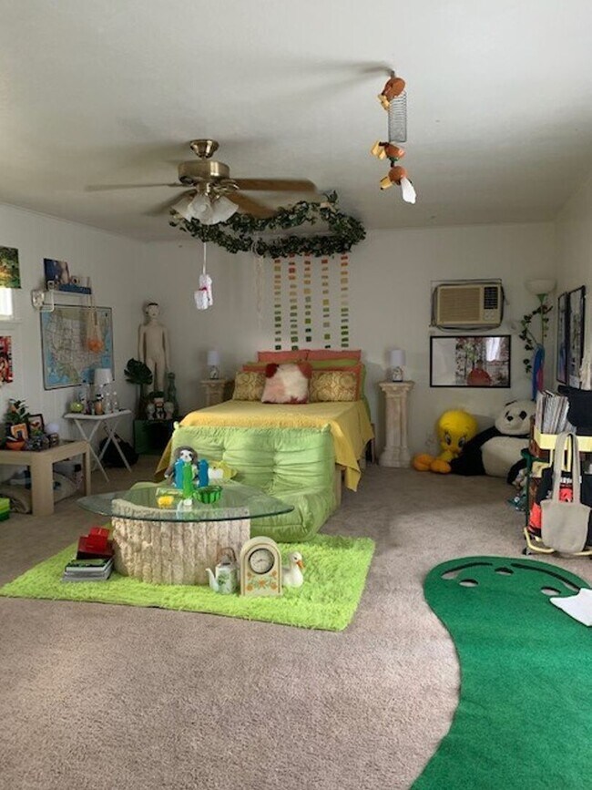 Building Photo - ***Fabulous Home-Close to UNT***