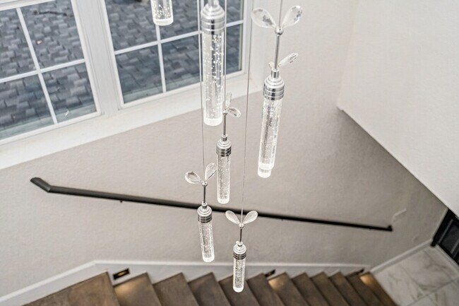 Building Photo - 219 Utah St