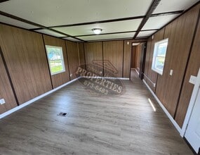 Building Photo - 1592 Hill Rd