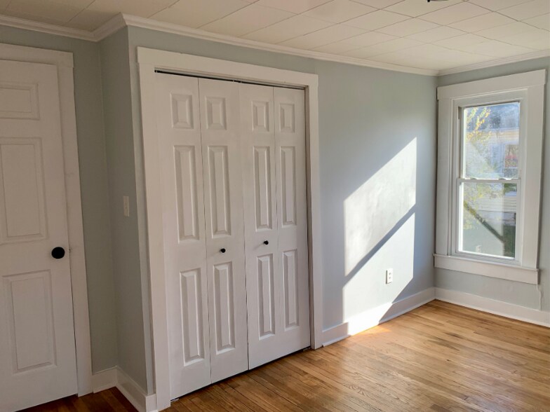 Building Photo - 106 Spring Grove Ave