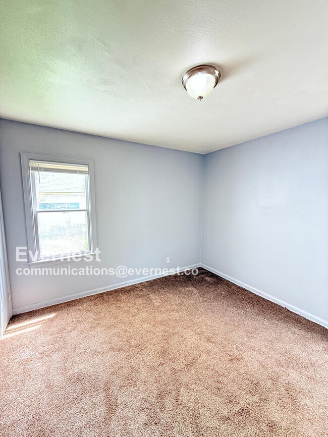 Building Photo - 14892 Ilene St