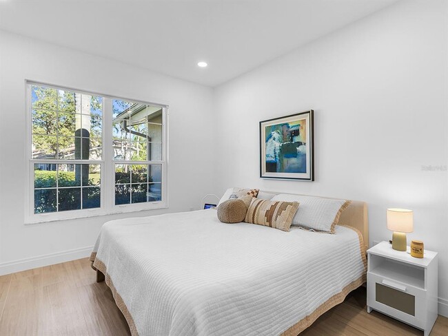 Building Photo - 4022 Penshurst Park