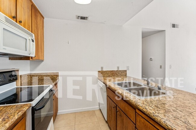 Building Photo - 7323 Chivalry Way