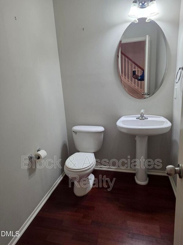 Building Photo - 8208 Stone Cellar Dr