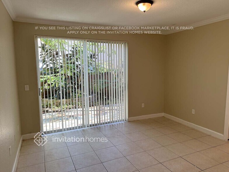 Building Photo - 16945 SW 34th St