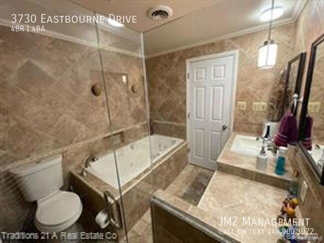 Building Photo - 3730 Eastbourne Dr