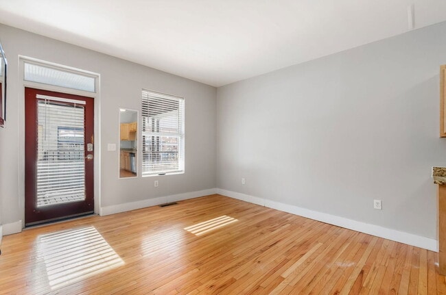 Building Photo - 24 Chittenden Ave