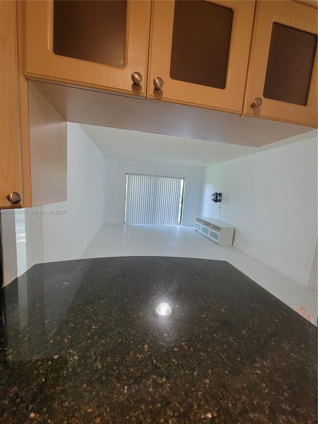 Building Photo - 8290 Lake Dr