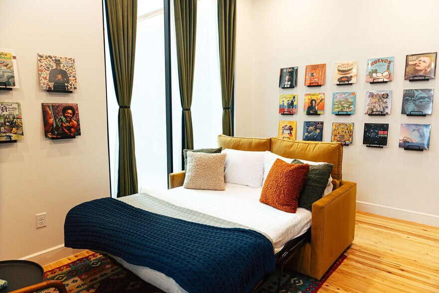 Building Photo - 1911 3rd Ave N