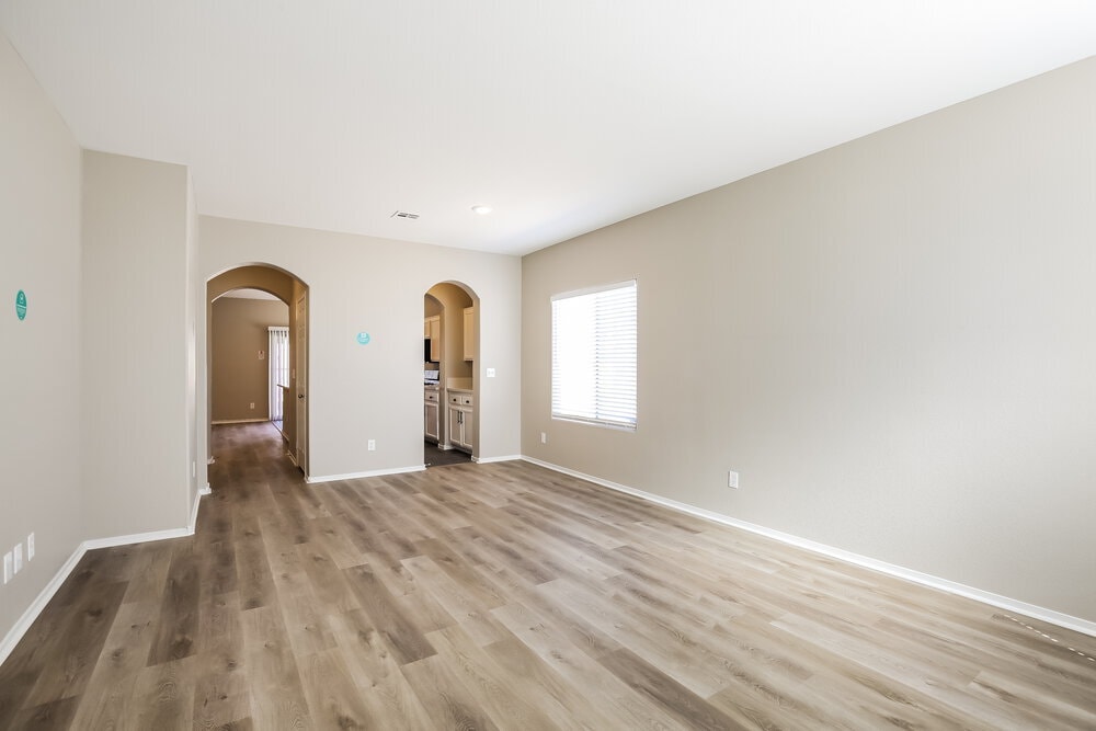 Building Photo - 1704 Mizzenmast Ave