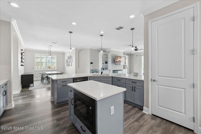 Building Photo - 1155 Shiloh Dr