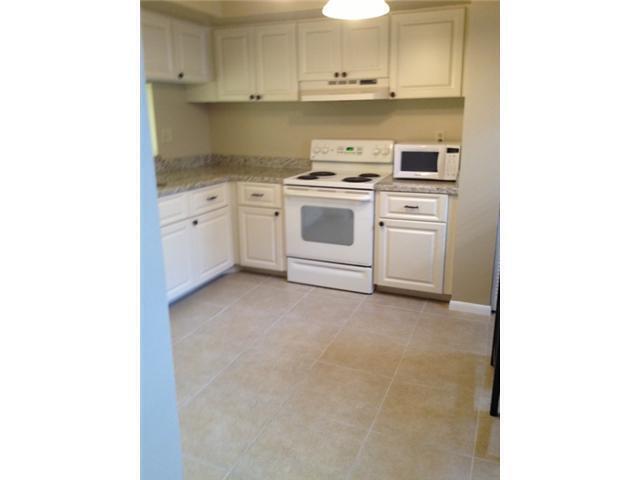 Building Photo - 6654 Villa Sonrisa Dr