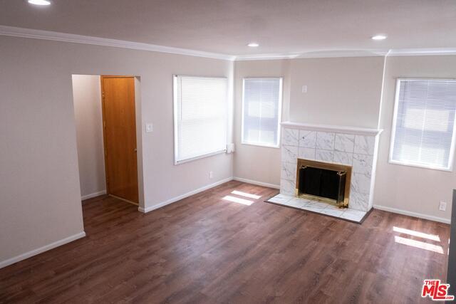 Building Photo - 10319 Ruthelen St