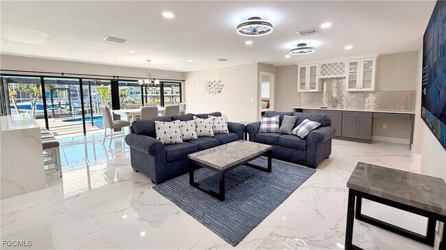 Building Photo - 201 Randy Ln